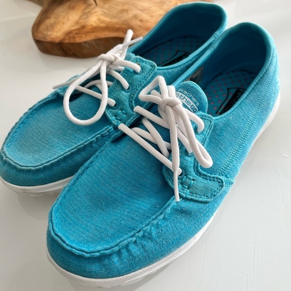 Skechers Shoes - Sketchers Go Walk Lite Boat Shoes